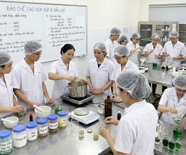 LỚP BÀO CHẾ CAO XOA BÓP - DẦU NÓNG - DẦU GIÓ