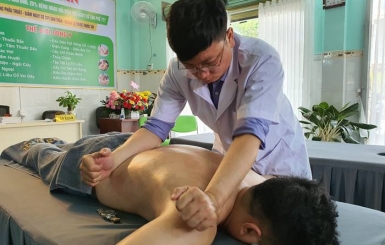 Bấm huyệt chữa đau bắp chân cần thực hiện như thế nào?