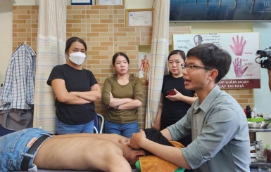 Nên châm cứu bấm huyệt ở đâu tốt TPHCM?