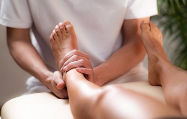 KHÓA HỌC MASSAGE FOOT (TRỊ LIỆU CHÂN)