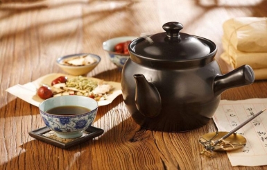 Bài thuốc Đông y chữa tê tay chân – Phục hồi từ gốc, an toàn lâu dài