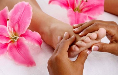 Massage lòng bàn chân có thực sự tốt cho sức khỏe không?