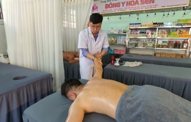 Phòng khám Đông y bắt mạch hàng đầu với đội ngũ chuyên gia