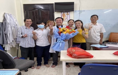 Lưu ngay số điện thoại cạo gió giác hơi của Đông Y Hoa Sen