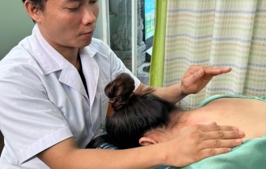 Bấm Huyệt Cổ Vai Gáy – Giải Pháp Hiệu Quả Giảm Đau, Thư Giãn Tức Thì