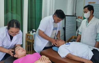Khóa Học Massage Trị Liệu 1 Kèm 1 Tại TP.HCM – Giải Pháp Cho Người Muốn Làm Nghề Chăm Sóc Sức Khỏe