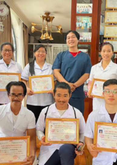 Học Viên Lớp Tác Động Cột Sống