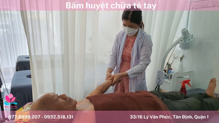 khoá học xoa bóp châm cứu bấm huyệt