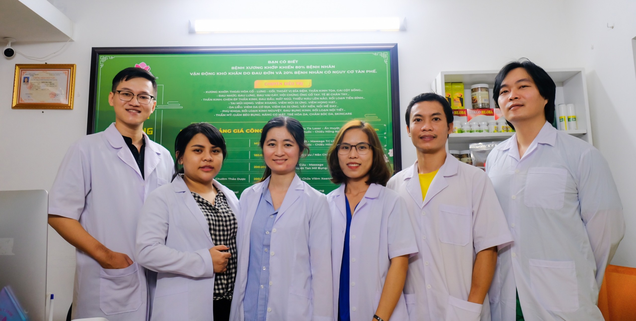 Lương y chữa thoái hóa cột sống