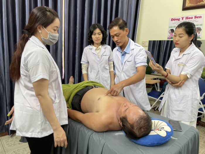 đào tạo bấm huyệt chuẩn bộ y tế