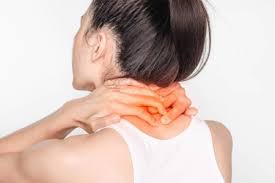 bấm huyệt chữa thoái hóa đốt sống cổ
