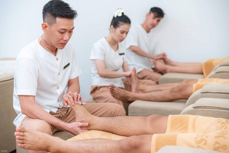 Nghề massage trị liệu đang thu hút rất nhiều học viên tham gia